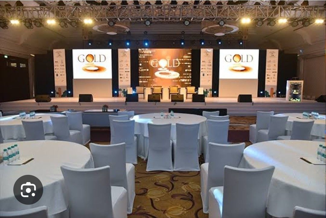 Exhibition Venue SetupWide banner shot recommended